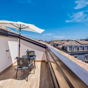 https://domus-coppola-catania.sicilyhotelsitaly.net